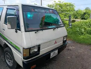 Mitsubishi L300 1984 Van (Used)