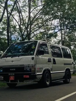 Toyota Hiace 1987 Van (Used)