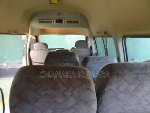 Nissan Caravan 2003 Van (Used)