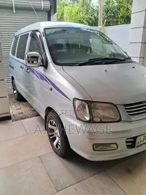 Toyota NOAH KR42 1999 Van (Used)