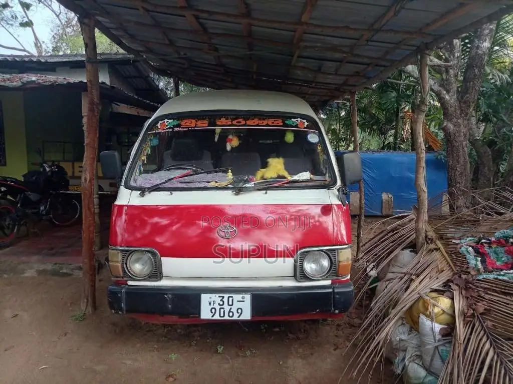 Toyota Lh30 1997 Van (Used)