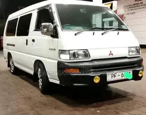 Mitsubishi Po15 2014 Van (Used)