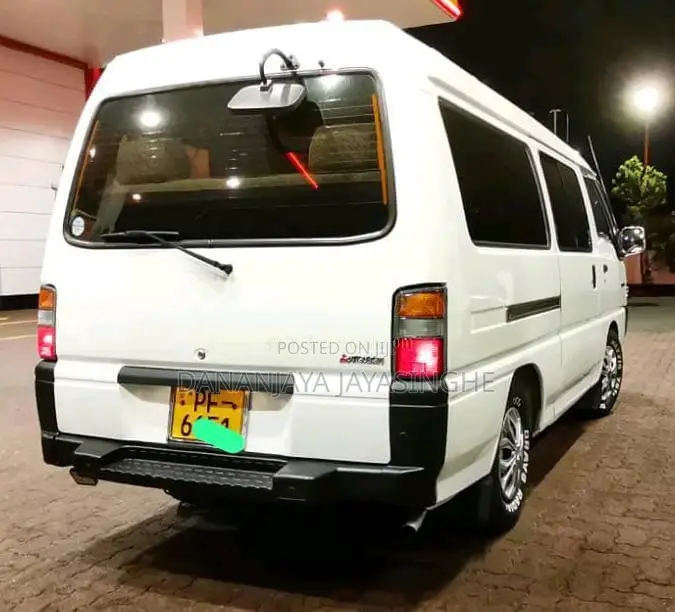 Mitsubishi Po15 2014 Van (Used)