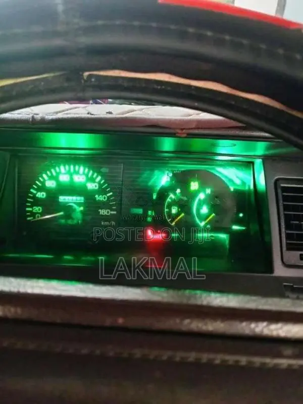 Toyota HIACE 1989 Van (Used)