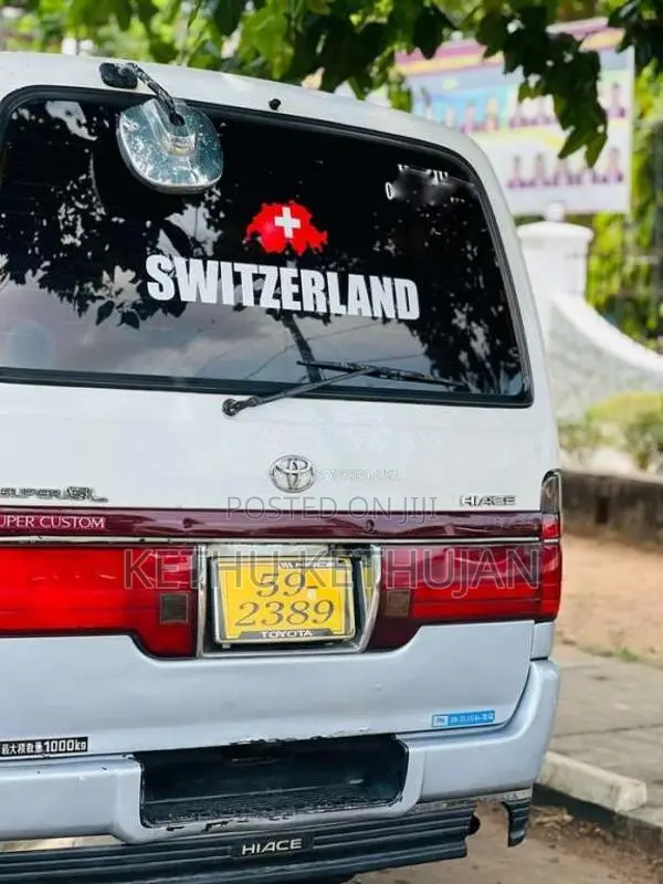 Toyota Dolphin 1992 Van (Used)