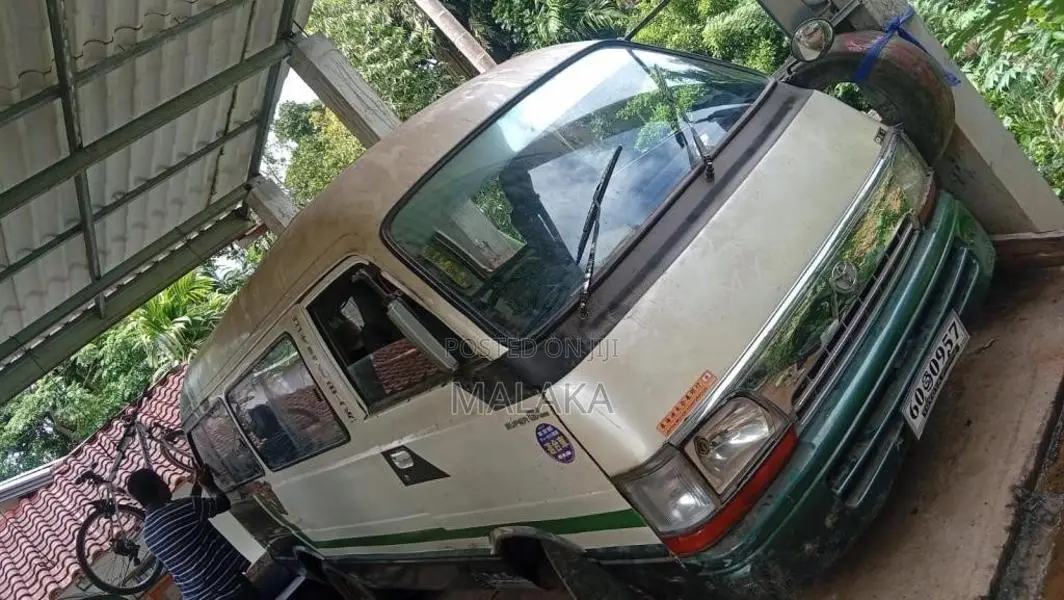 Toyota LH41V 1982 Van (Used)