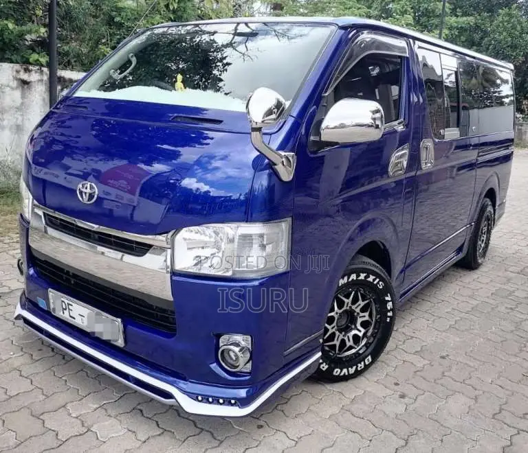Toyota KDH 2007 Van (Used)