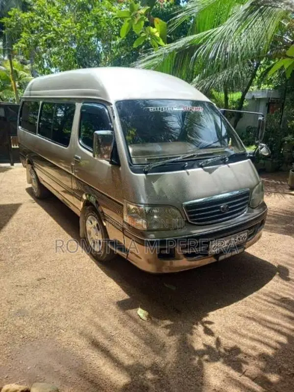 Toyota HIACE 1992 Van (Used)