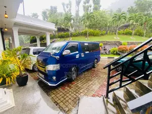 Toyota KDH 2007 Van (Used)