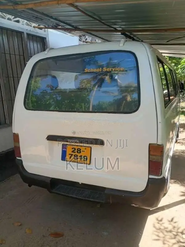 Toyota Lh30 1983 Van (Used)