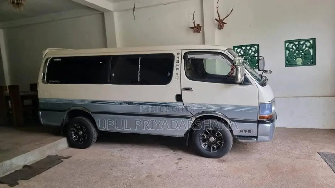 Toyota Super GL 1991 Van (Used)