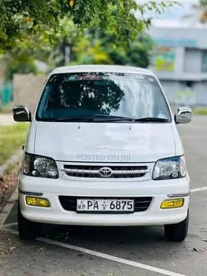 Toyota Noah KR42 2001 Van (Used)