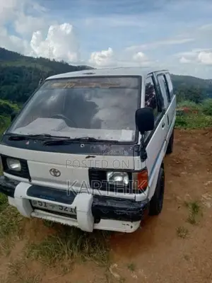 Toyota LiteAce 1985 Van (Used)