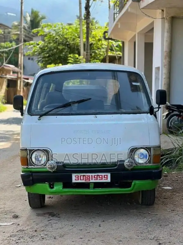 Toyota Lh30 1989 Van (Used)