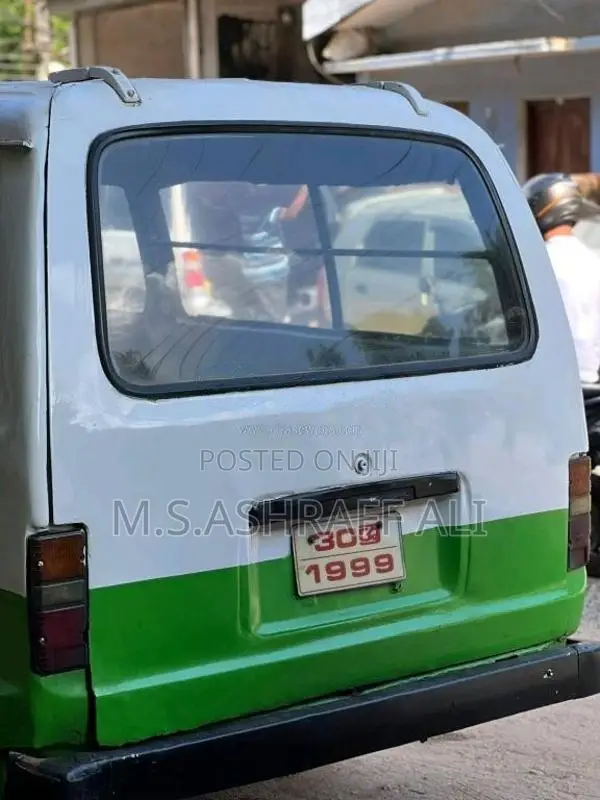 Toyota Lh30 1989 Van (Used)