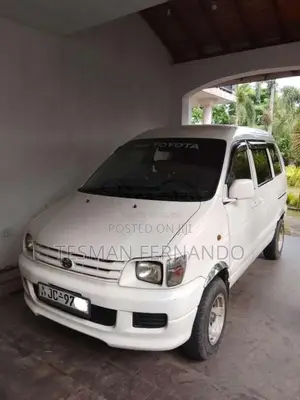 Toyota CR41 1999 Van (Used)