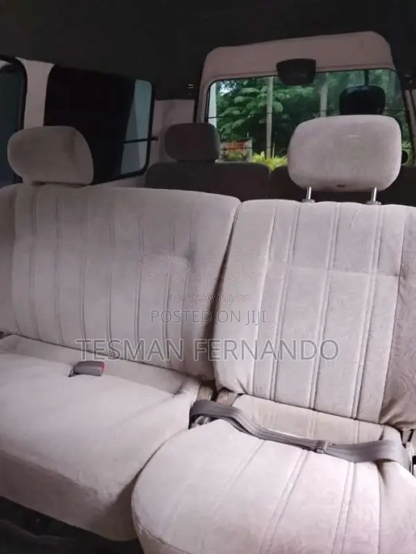 Toyota CR41 1999 Van (Used)