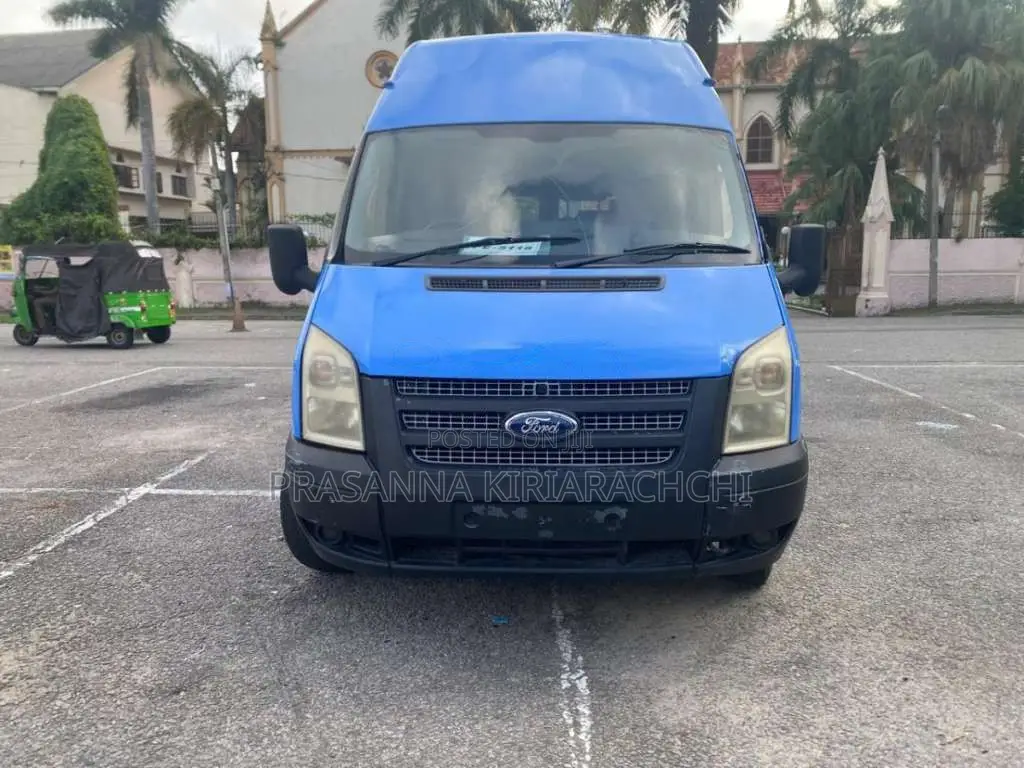 Ford Transit 2012 Van (Used)