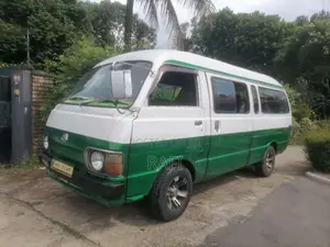 Toyota Lh40 1983 Van (Used)