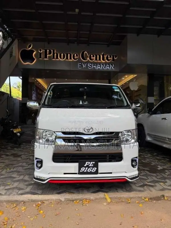Toyota KDH 200 GL 2007 Van (Used)