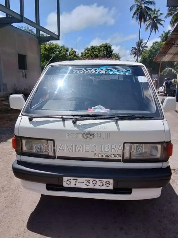 Toyota LiteAce 1990 Van (Used)
