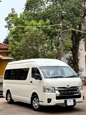 Toyota KDH 2026 Van (Used)