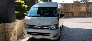 Toyota KDH 2011 Van (Used)