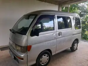 Daihatsu Hijet 2002 Van (Used)