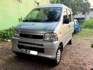 Daihatsu S200 2000 Van (Used)