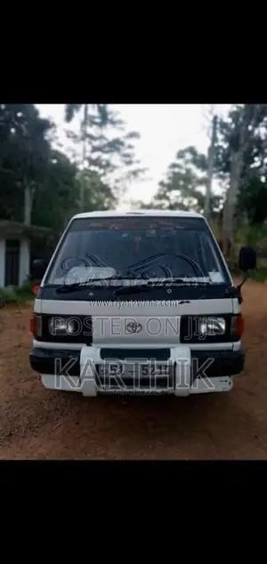 Toyota LiteAce 1986 Van (Used)