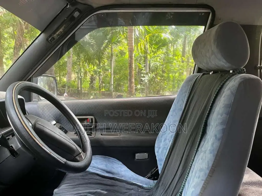 Toyota TownAce 1995 Van (Used)