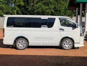 Toyota KDH 2012 Van Unregistered (Recondition)