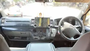 Toyota KDH 2006 Van (Used)