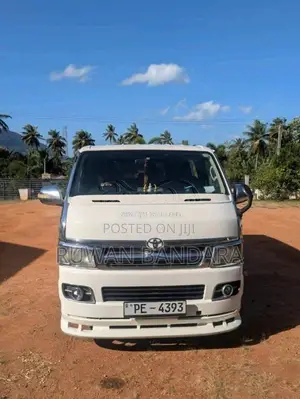 Toyota KDH 2012 Van Unregistered (Recondition)