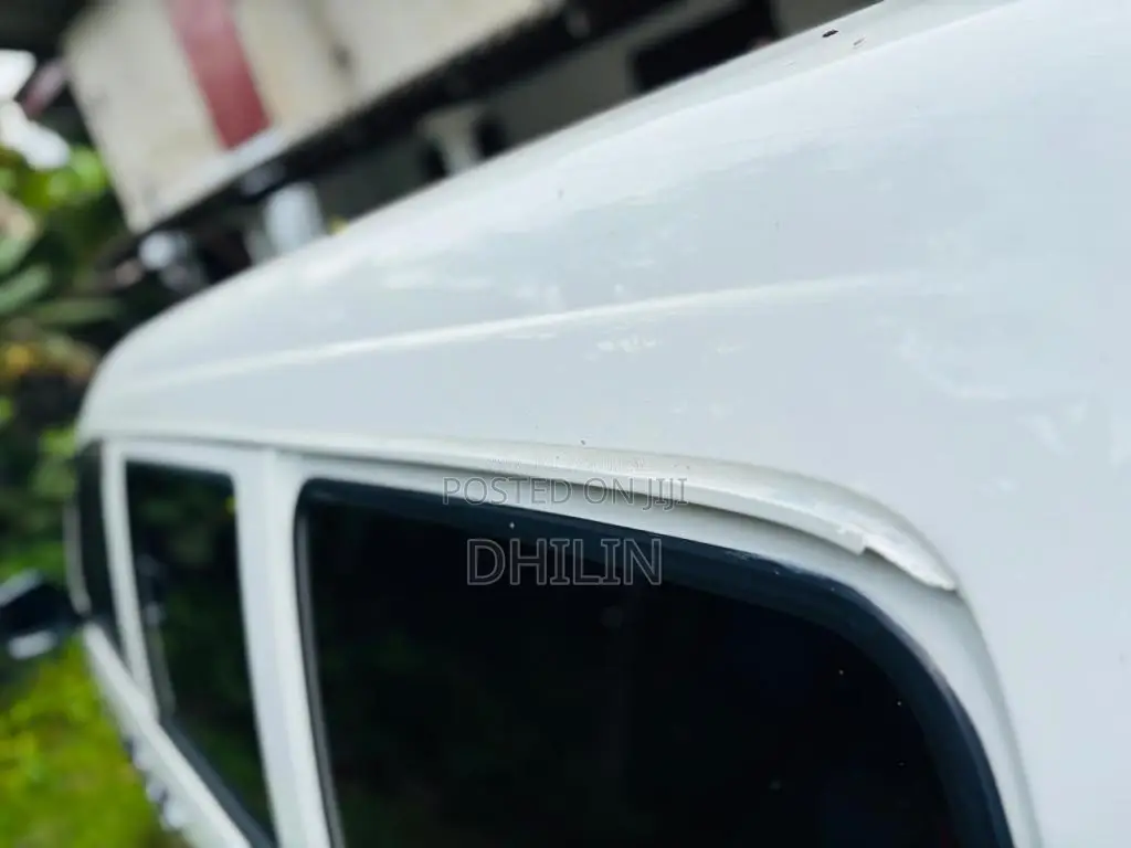 Toyota Noah CR42 2003 Van (Used)