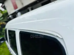 Toyota Noah CR42 2003 Van (Used)