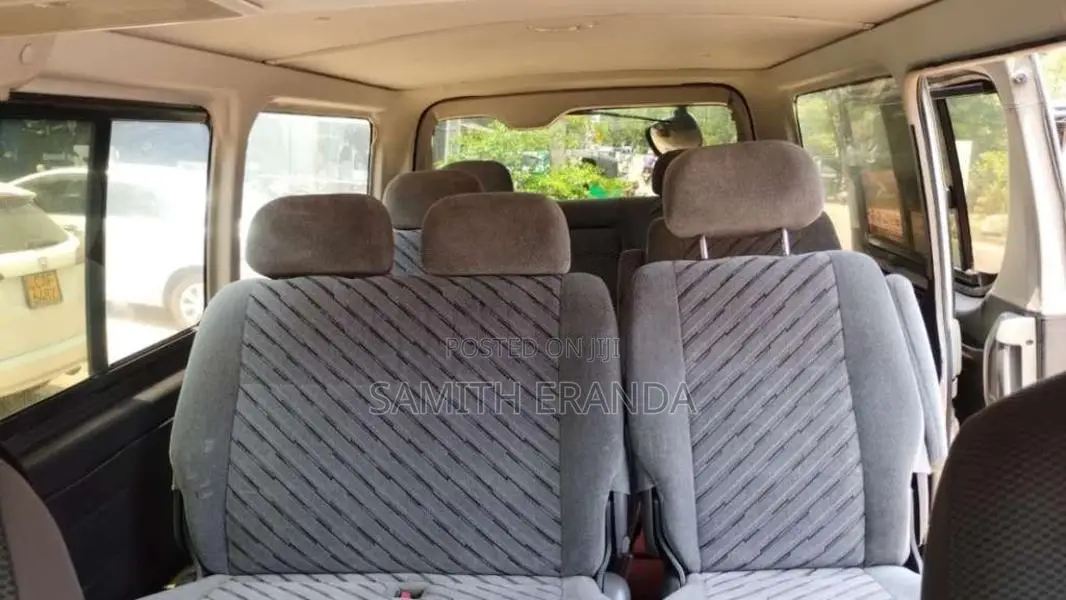 Toyota KDH 2006 Van (Used)