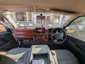 Toyota KDH 2012 Van Unregistered (Recondition)