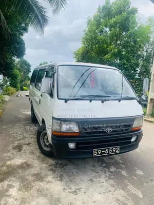 Toyota DOLPHIN 113 1997 Van (Used)