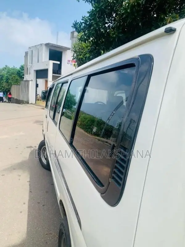 Toyota DOLPHIN 113 1997 Van (Used)