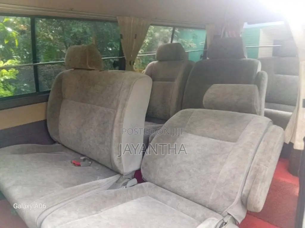 Toyota Dolphin Super Long 2007 Van (Used)