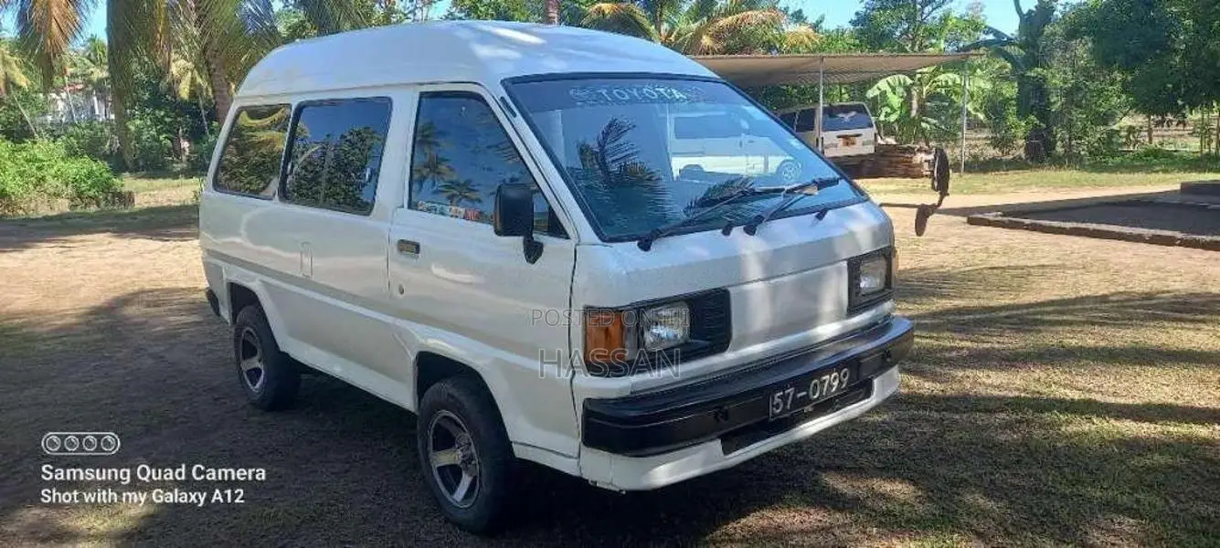 Toyota LiteAce 1990 Van (Used)