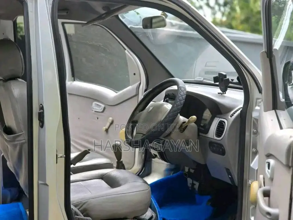 Micro Mpv 2008 Van (Used)