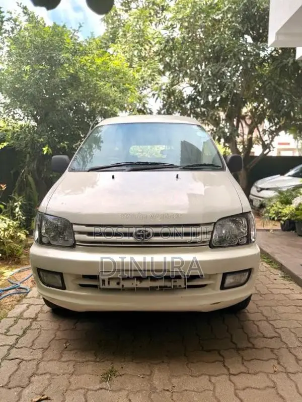 Toyota KR42 2000 Van (Used)