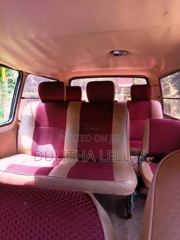Toyota LiteAce 1985 Van (Used)