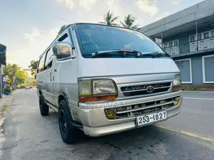 Toyota Hiace 113 1994 Van (Used)