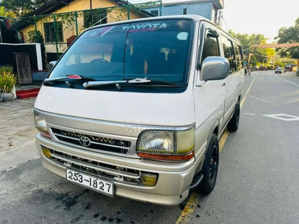 Toyota Hiace 113 1994 Van (Used)
