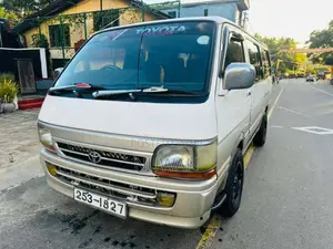 Toyota Hiace 113 1994 Van (Used)