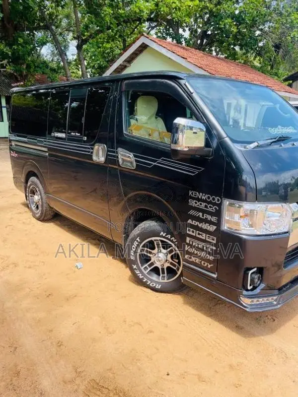 Toyota KDH Super GL 200 2006 Van (Used)
