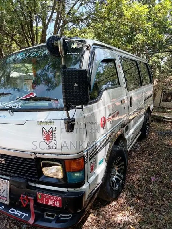 Toyota Shell 1991 Van (Used)